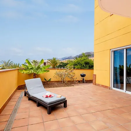 Island Serenity - La Arena